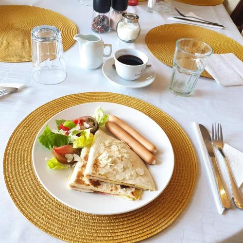 162545766_2832858530295931_6768614252541054035_n