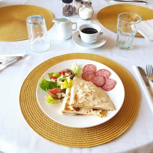 163017306_2832858520295932_5528531297366032759_n